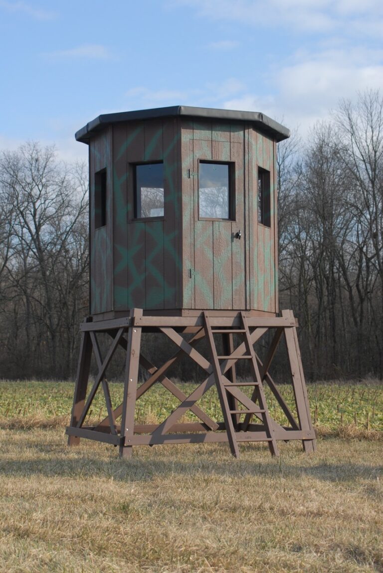 Amish Built Deer Blinds Fully Enclosed With 360 Views